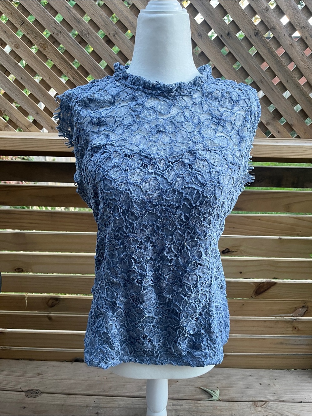White House Black Market Slate Blue Lace Sleeveless Mock Neck Camisole